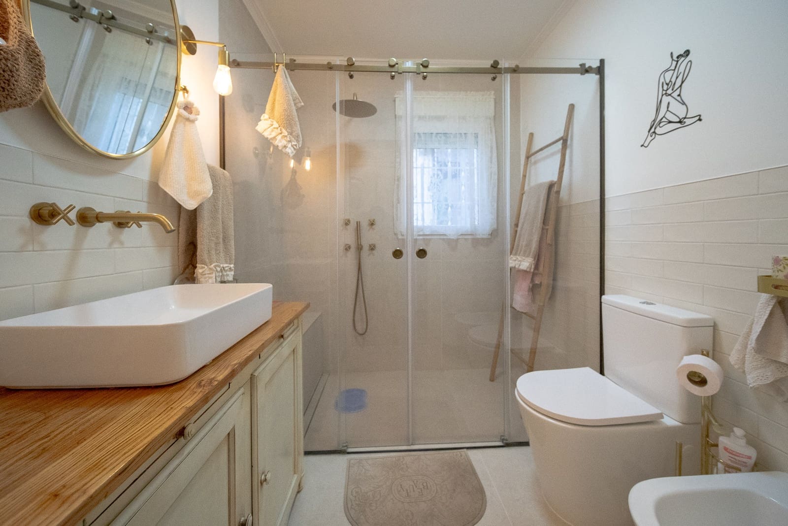 4 bedroom Villa for sale in Torrevieja with pool garage - € 490,000 (Ref: 8941791)