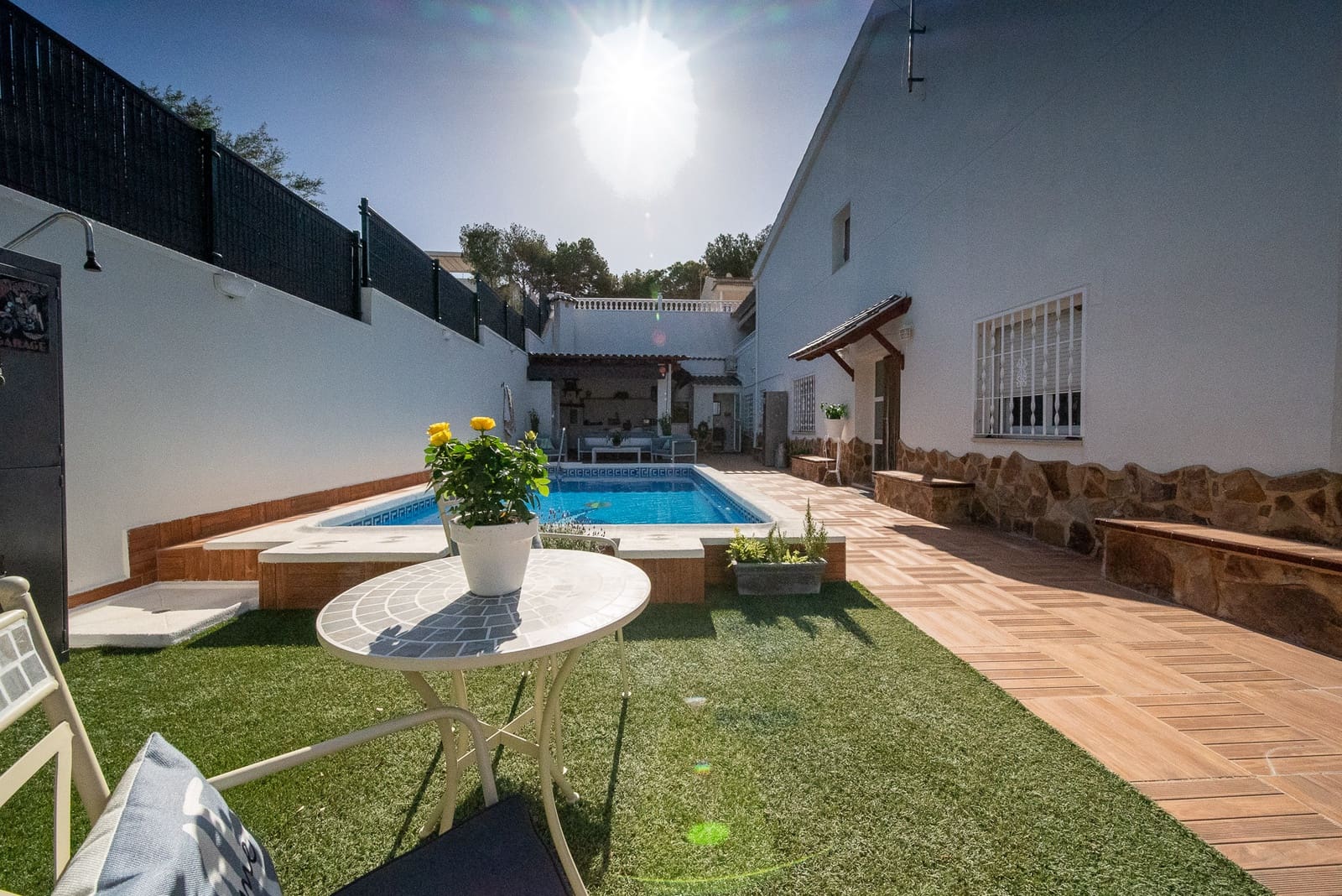 4 bedroom Villa for sale in Torrevieja with pool garage - € 490,000 (Ref: 8941791)
