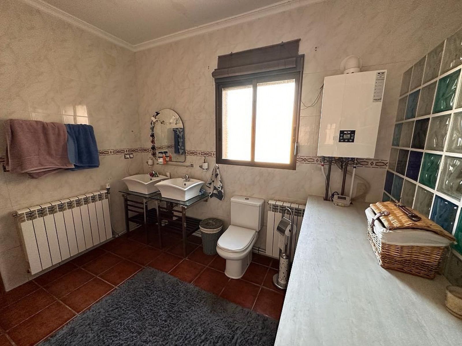 3 sypialnia Komercyjne na sprzedaż w Pinoso z basenem garażem - 349 995 € (Ref: 8941797)