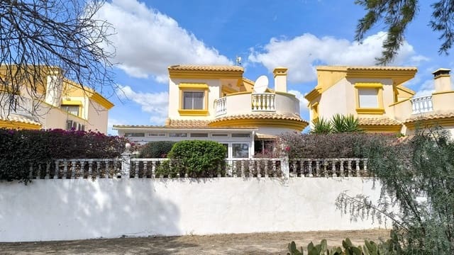 3 soveværelse Villa til salg i El Raso, Guardamar del Segura med swimmingpool - € 285.000 (Ref: 8945488)