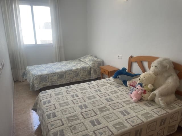 2 Zimmer Apartment zu verkaufen in Torrevieja mit Pool - 124.000 € (Ref: 8949083)