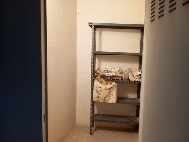 Garaje en Torrevieja en venta - 17.000 € (Ref: 8949445)