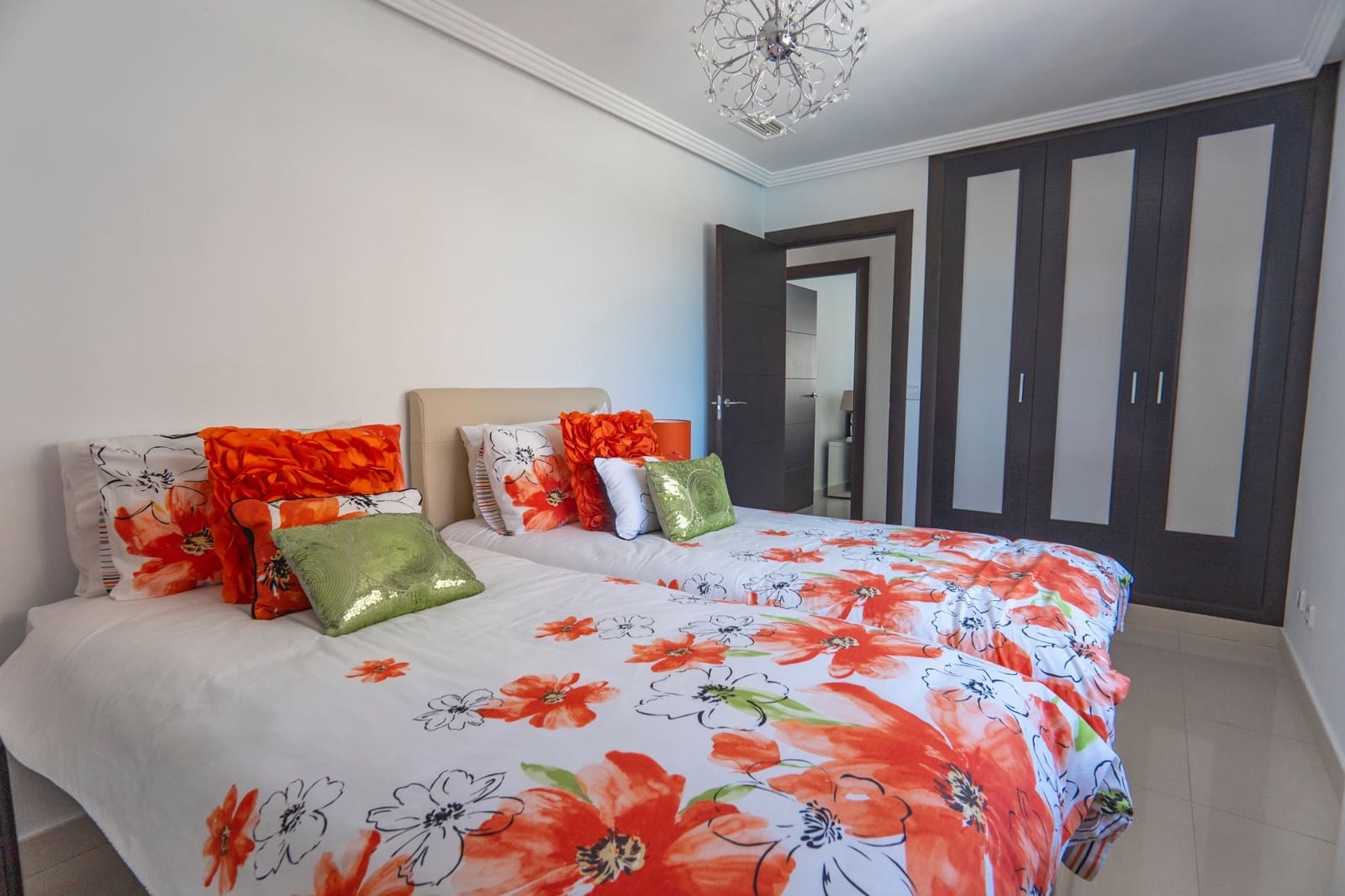 6 bedroom Villa for sale in Ciudad Quesada with pool - € 1,100,000 (Ref: 8957940)