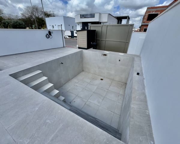 3 bedroom Villa for sale in Daya Nueva with pool garage - € 289,900 (Ref: 8957943)