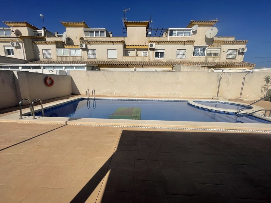 3 sovrum Hus till salu i Daya Nueva med pool - 149 000 € (Ref: 8958326)