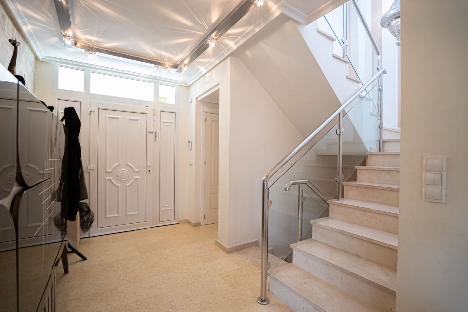 5 bedroom Villa for sale in La Mata with pool - € 1,170,000 (Ref: 8962635)