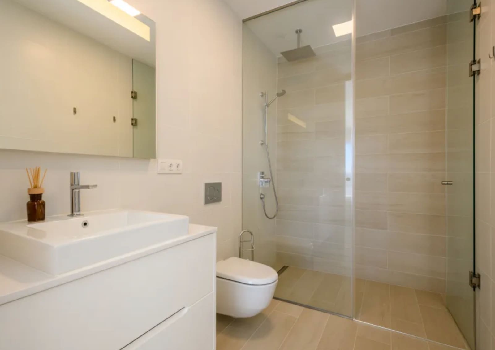 3 Zimmer Apartment zu verkaufen in San Miguel de Salinas mit Pool - 449.000 € (Ref: 8970925)