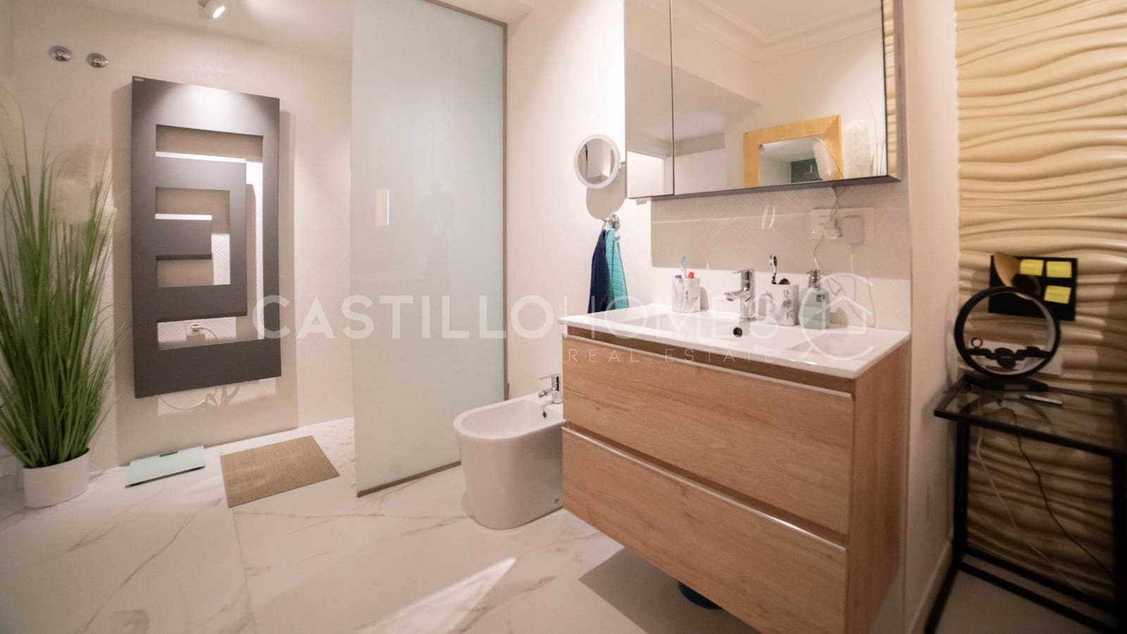 2 makuuhuone Huoneisto myytävänä paikassa Torrevieja - 410 000 € (Ref: 8973208)