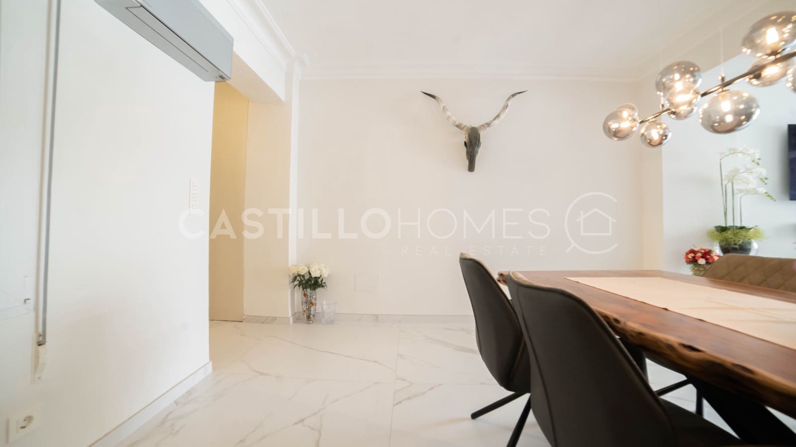 2 makuuhuone Huoneisto myytävänä paikassa Torrevieja - 410 000 € (Ref: 8973208)