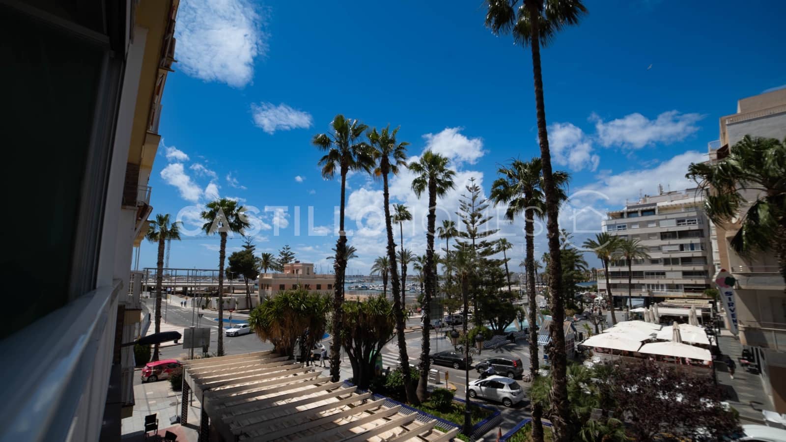 2 makuuhuone Huoneisto myytävänä paikassa Torrevieja - 410 000 € (Ref: 8973208)