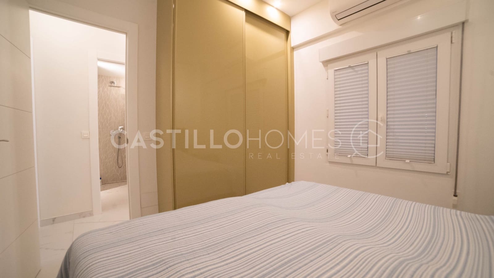 2 makuuhuone Huoneisto myytävänä paikassa Torrevieja - 410 000 € (Ref: 8973208)