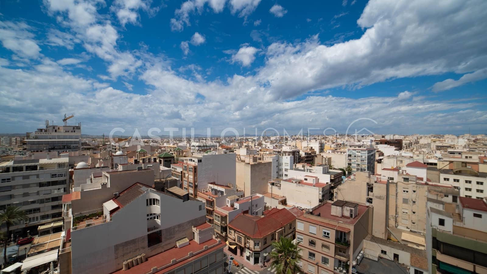 2 makuuhuone Huoneisto myytävänä paikassa Torrevieja - 410 000 € (Ref: 8973208)