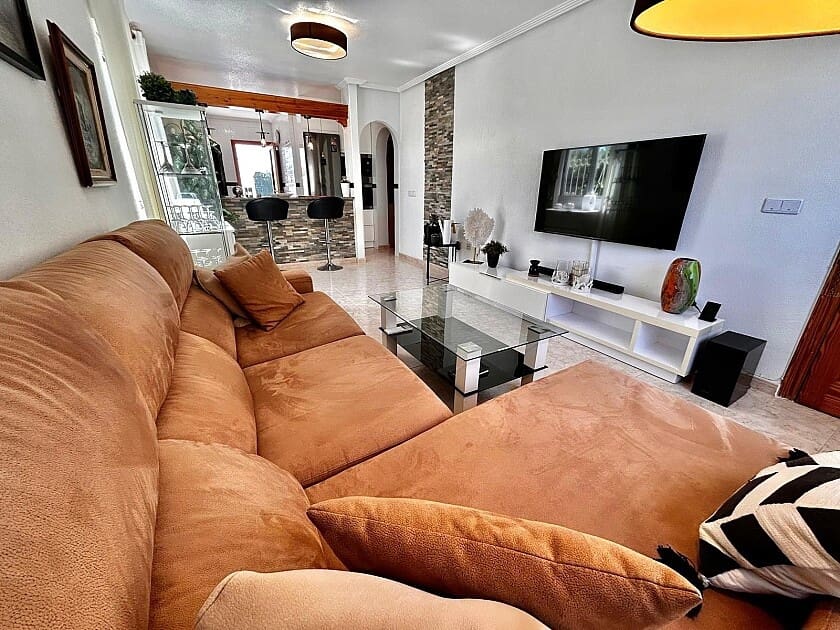 2 quarto Moradia para venda em Torrevieja com piscina garagem - 245 000 € (Ref: 8981629)