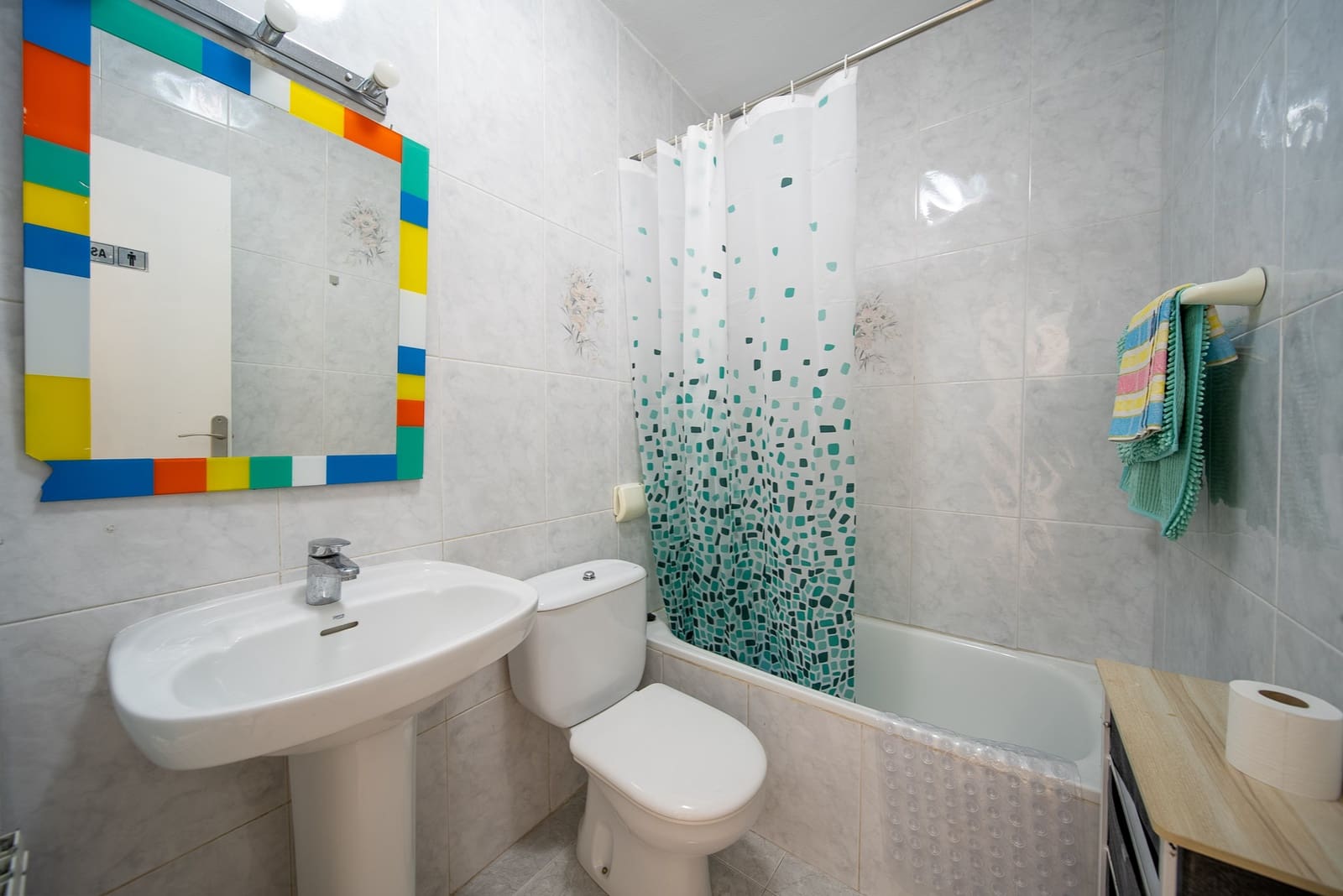 6 sypialnia Willa na sprzedaż w Orihuela Costa z basenem garażem - 450 000 € (Ref: 8982881)