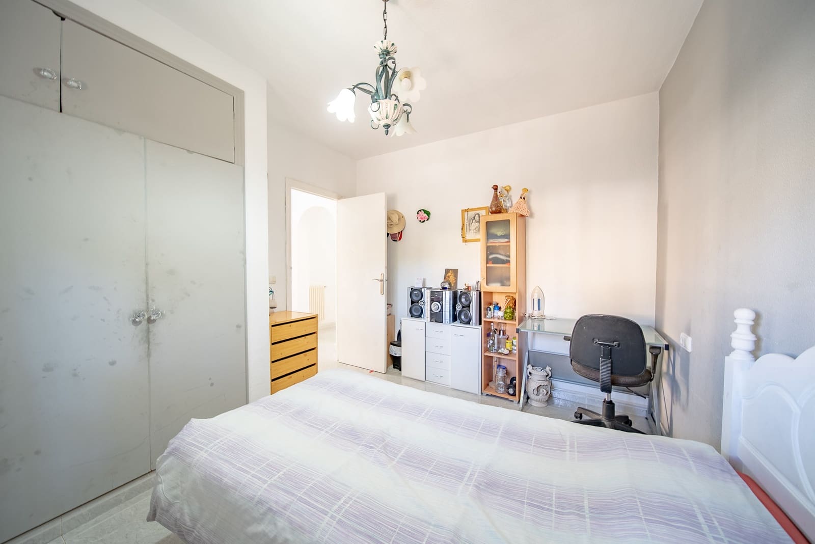 6 sypialnia Willa na sprzedaż w Orihuela Costa z basenem garażem - 450 000 € (Ref: 8982881)