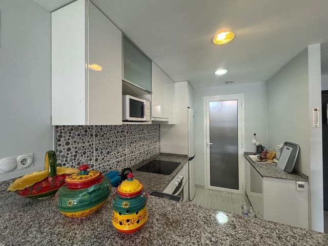 2 soveværelse Lejlighed til salg i Punta Prima, Torrevieja med swimmingpool - € 225.000 (Ref: 8988770)