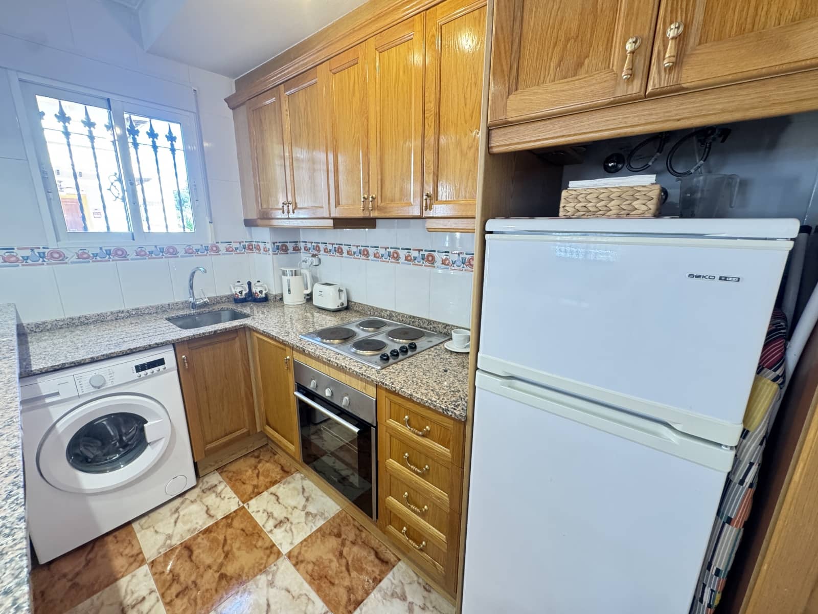 3 soverom Hus til salgs i Villamartin med svømmebasseng - € 245 995 (Ref: 9000748)