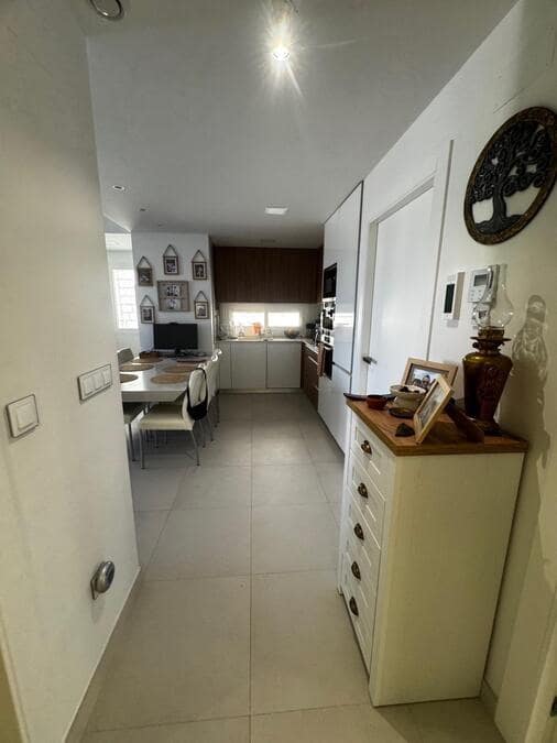 3 bedroom Apartment for sale in Torrevieja - € 315,000 (Ref: 9015905)