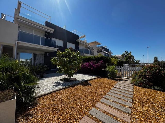 3 bedroom Apartment for sale in Torrevieja - € 315,000 (Ref: 9015905)