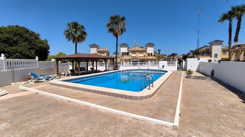 2 quarto Moradia para venda em Lo Crispin com piscina - 235 000 € (Ref: 9021366)