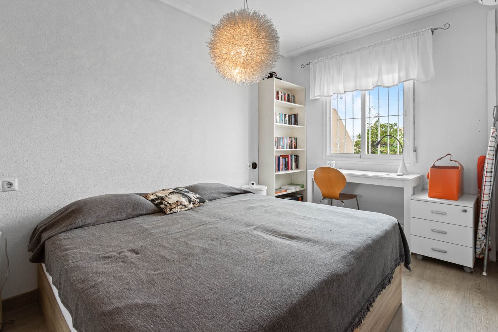 1 makuuhuone Kattohuoneisto myytävänä paikassa Torrevieja mukana uima-altaan - 127 500 € (Ref: 9033447)