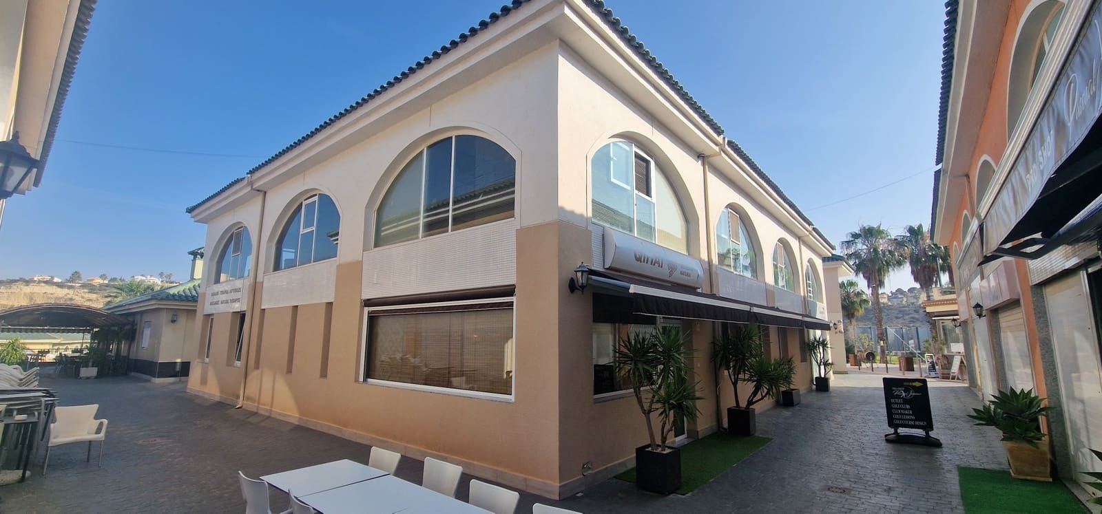 Commercial for sale in Ciudad Quesada - € 199,950 (Ref: 9043802)