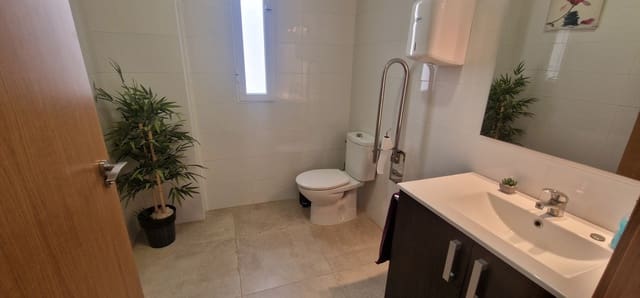 Commercial for sale in Ciudad Quesada, Rojales - € 199,950 (Ref: 9043802)