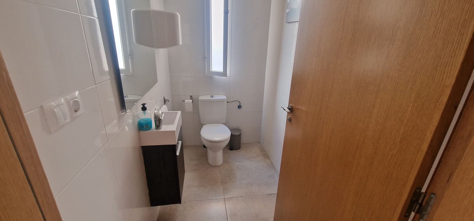 Erhverv til salg i Ciudad Quesada - € 199.950 (Ref: 9043802)