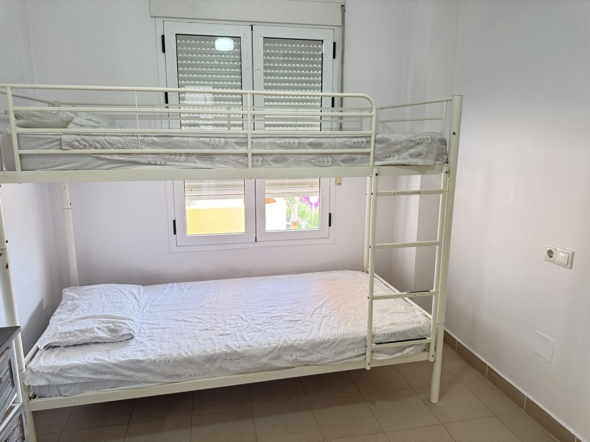 2 Zimmer Apartment zu verkaufen in Playa Flamenca mit Pool - 169.995 € (Ref: 9053667)