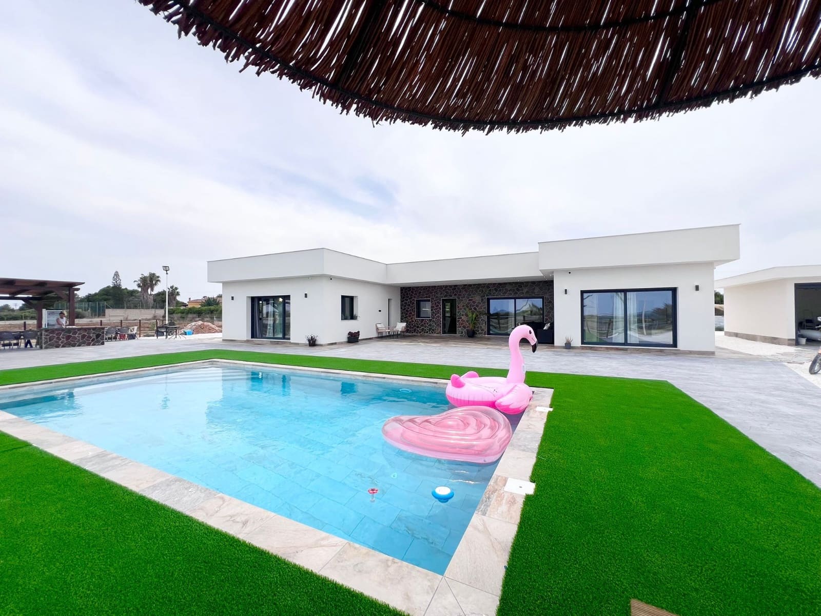 4 bedroom Villa for sale in Ciudad Quesada with pool - € 1,300,000 (Ref: 9053671)