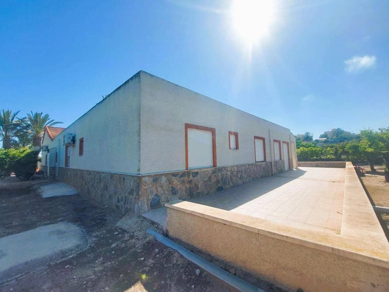 5 sovrum Finca/Hus på landet till salu i La Marina med garage - 570 000 € (Ref: 9063442)