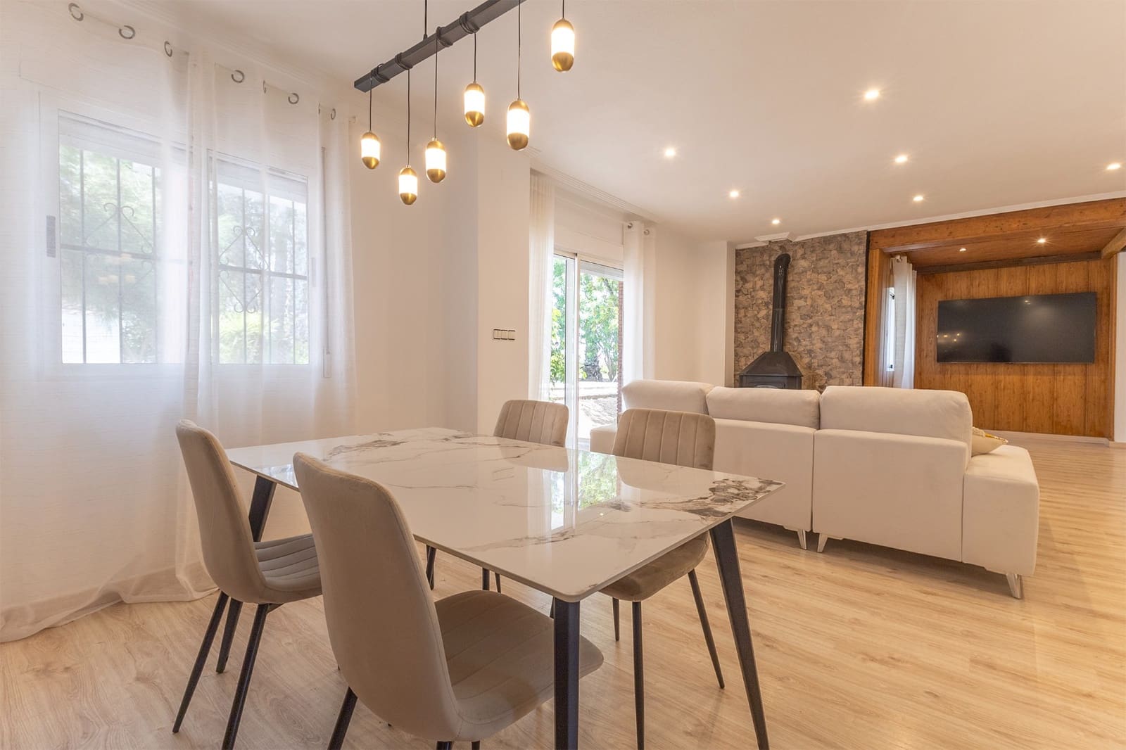 5 bedroom Finca/Country House for sale in Orihuela with pool - € 390,000 (Ref: 9066801)