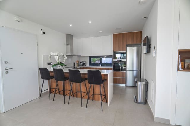 4 quarto Moradia para venda em Ciudad Quesada, Rojales com piscina - 699 950 € (Ref: 9076564)