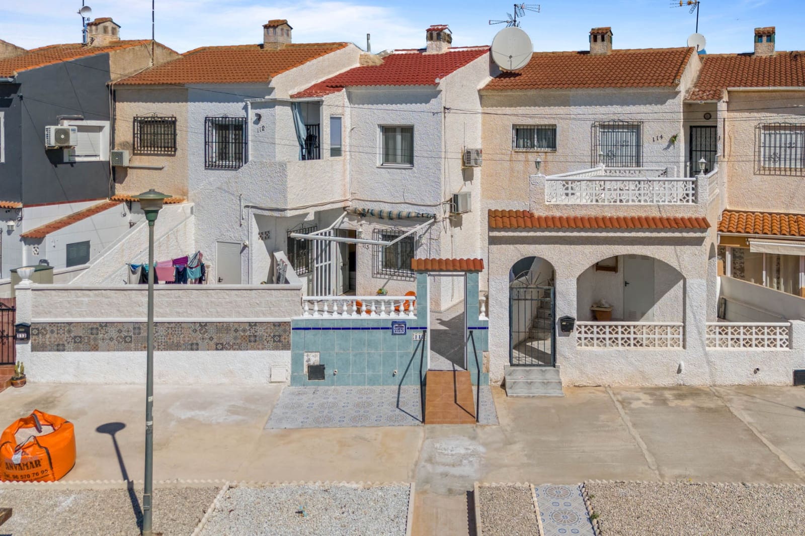 1 soveværelse Semi-Rækkehus til salg i Torrevieja - € 84.000 (Ref: 9076577)