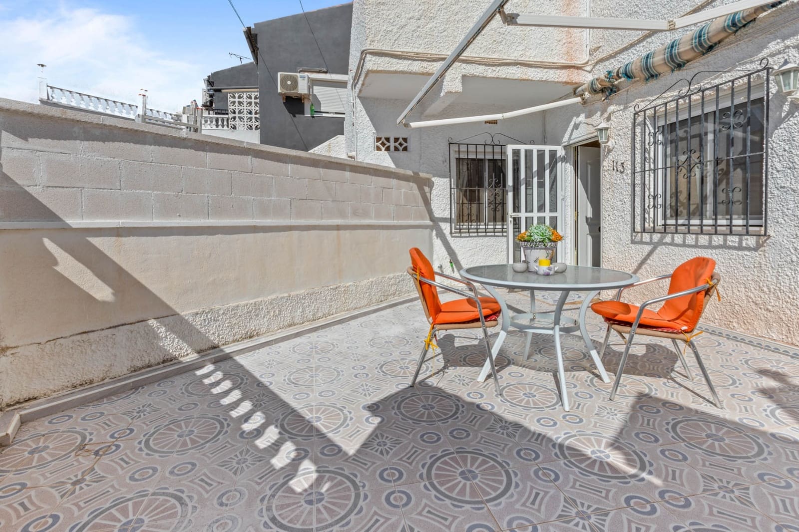 1 soveværelse Semi-Rækkehus til salg i Torrevieja - € 84.000 (Ref: 9076577)