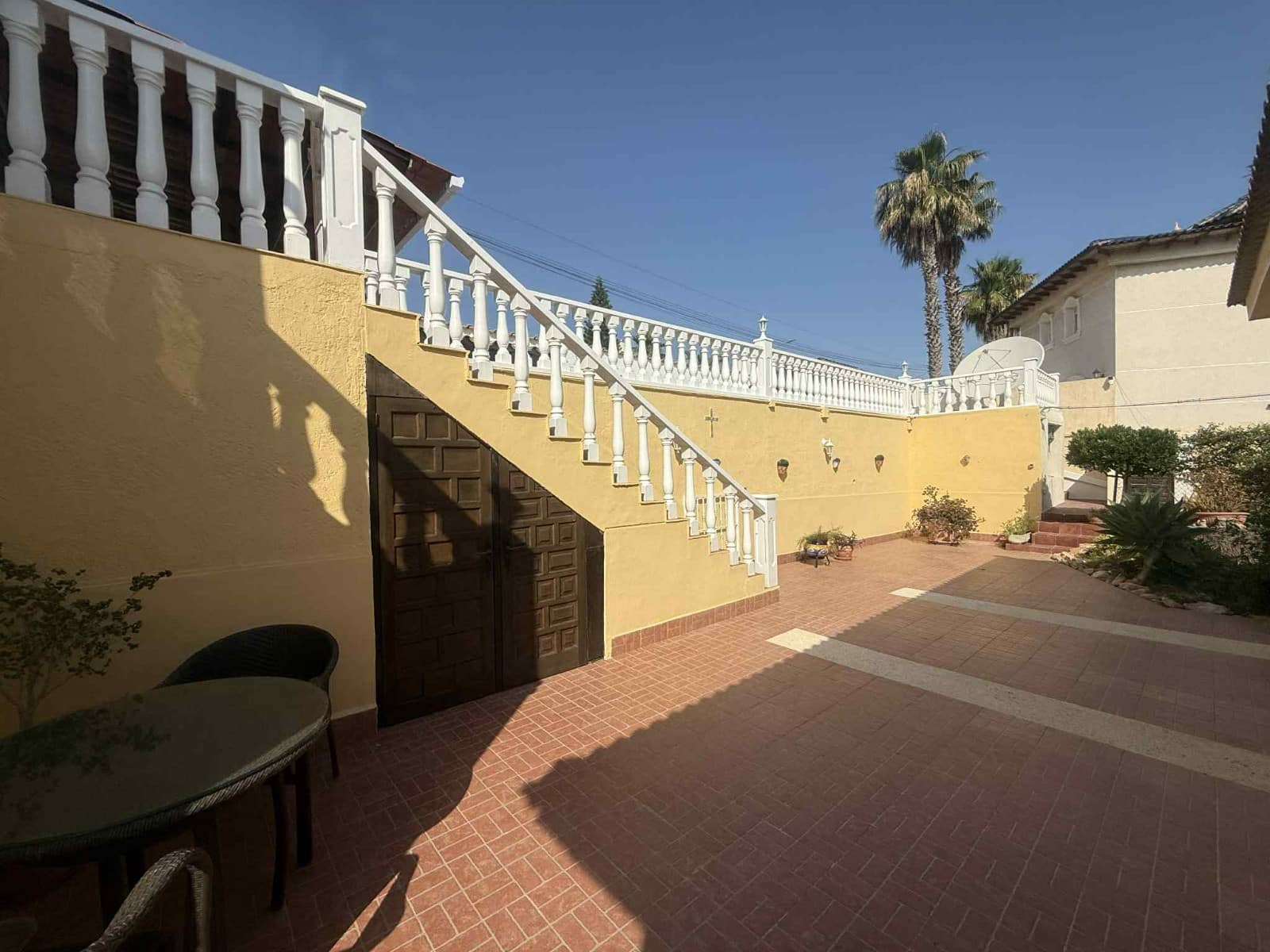 3 soveværelse Villa til salg i Almoradi med swimmingpool - € 599.990 (Ref: 9076590)