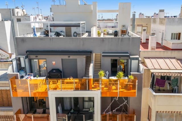 2 camera da letto Attico in vendita in Torrevieja con piscina - 295.000 € (Rif: 9076593)