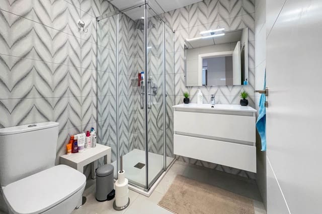 2 camera da letto Attico in vendita in Torrevieja con piscina - 295.000 € (Rif: 9076593)