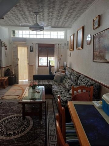 2 soverom Hus til salgs i Torrevieja - € 144 000 (Ref: 9082765)