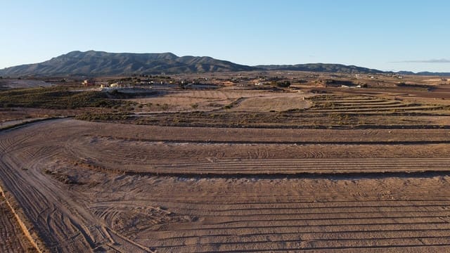 Ubebygd land til salgs i Pinoso - € 40 000 (Ref: 9094464)