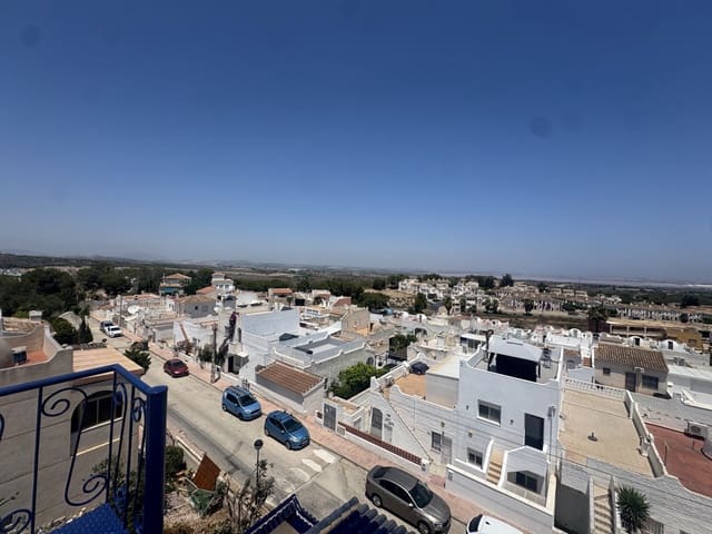 3 bedroom Townhouse for sale in Villamartin, Orihuela with pool - € 280,000 (Ref: 9101070)