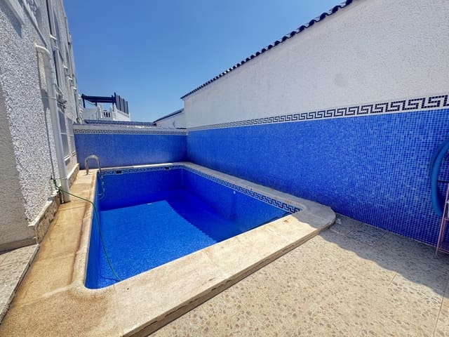 3 bedroom Townhouse for sale in Villamartin, Orihuela with pool - € 280,000 (Ref: 9101070)