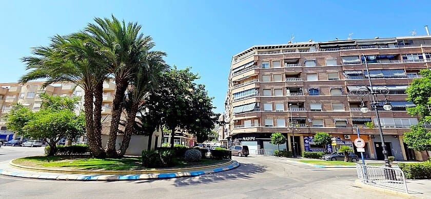 3 bedroom Apartment for sale in Orihuela with pool - € 145,000 (Ref: 9101088)
