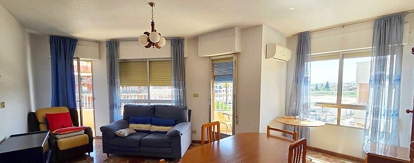 3 bedroom Apartment for sale in Orihuela with pool - € 145,000 (Ref: 9101088)
