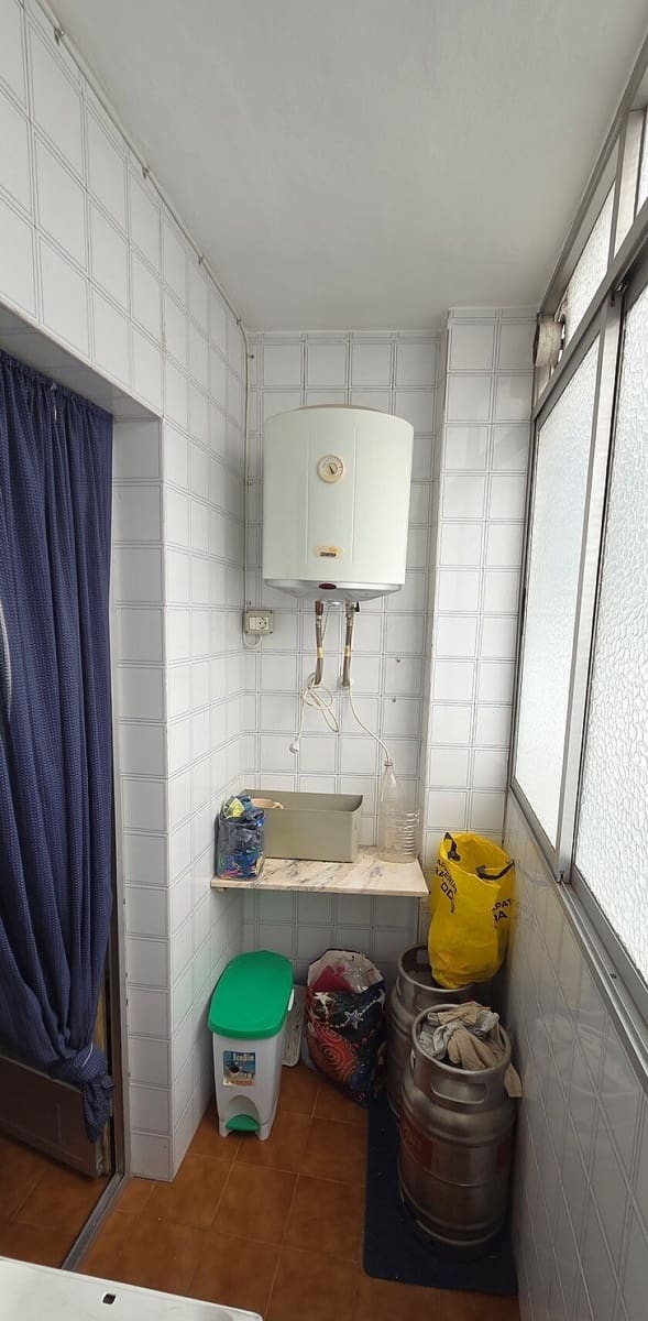 3 bedroom Apartment for sale in Orihuela with pool - € 145,000 (Ref: 9101088)