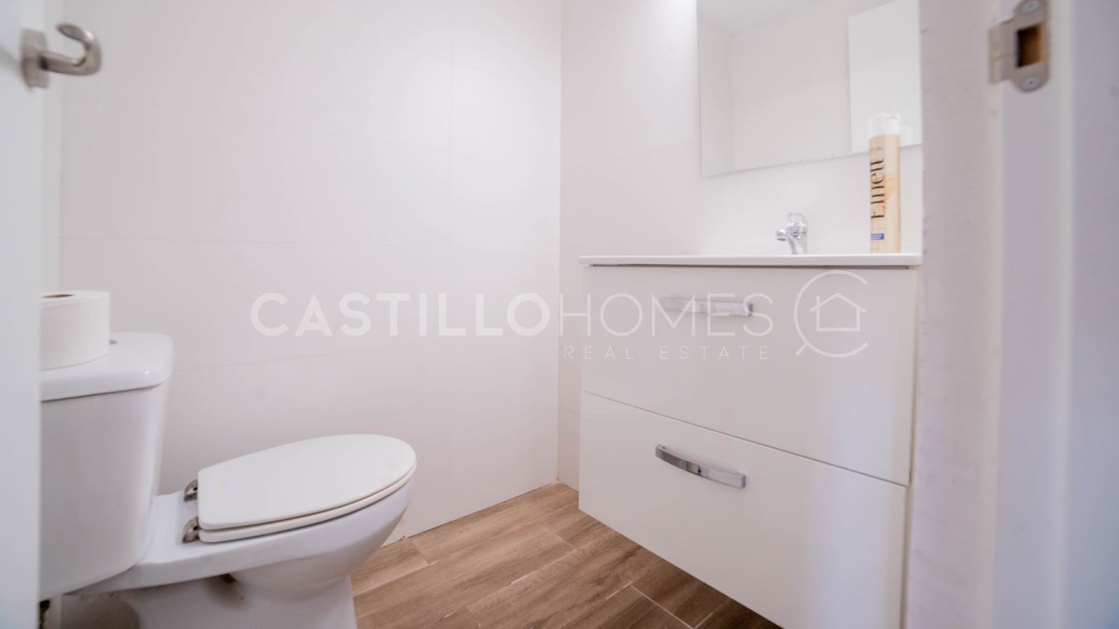 3 bedroom Townhouse for sale in Torrevieja - € 189,999 (Ref: 9106160)