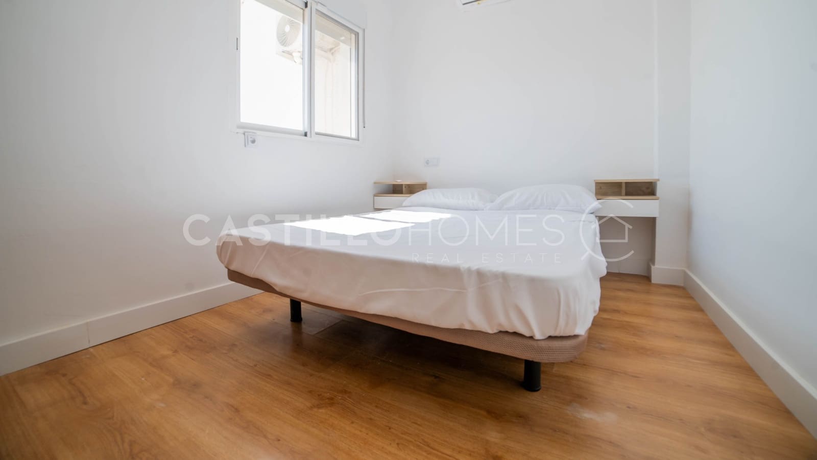 3 bedroom Townhouse for sale in Torrevieja - € 189,999 (Ref: 9106160)