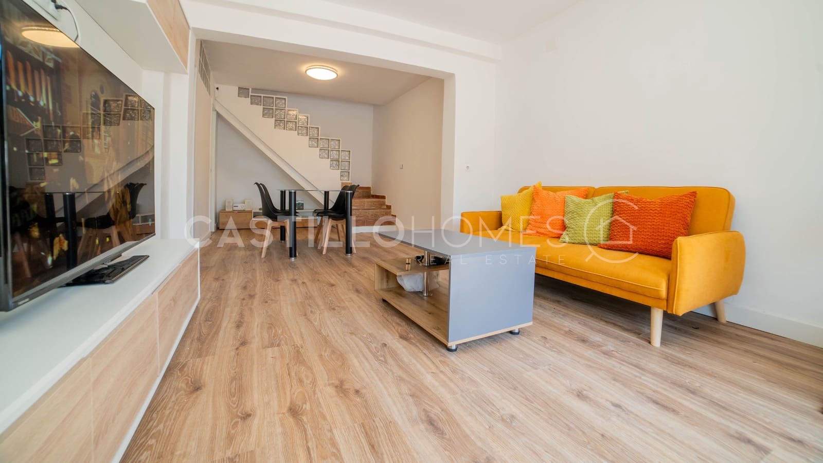 3 bedroom Townhouse for sale in Torrevieja - € 189,999 (Ref: 9106160)