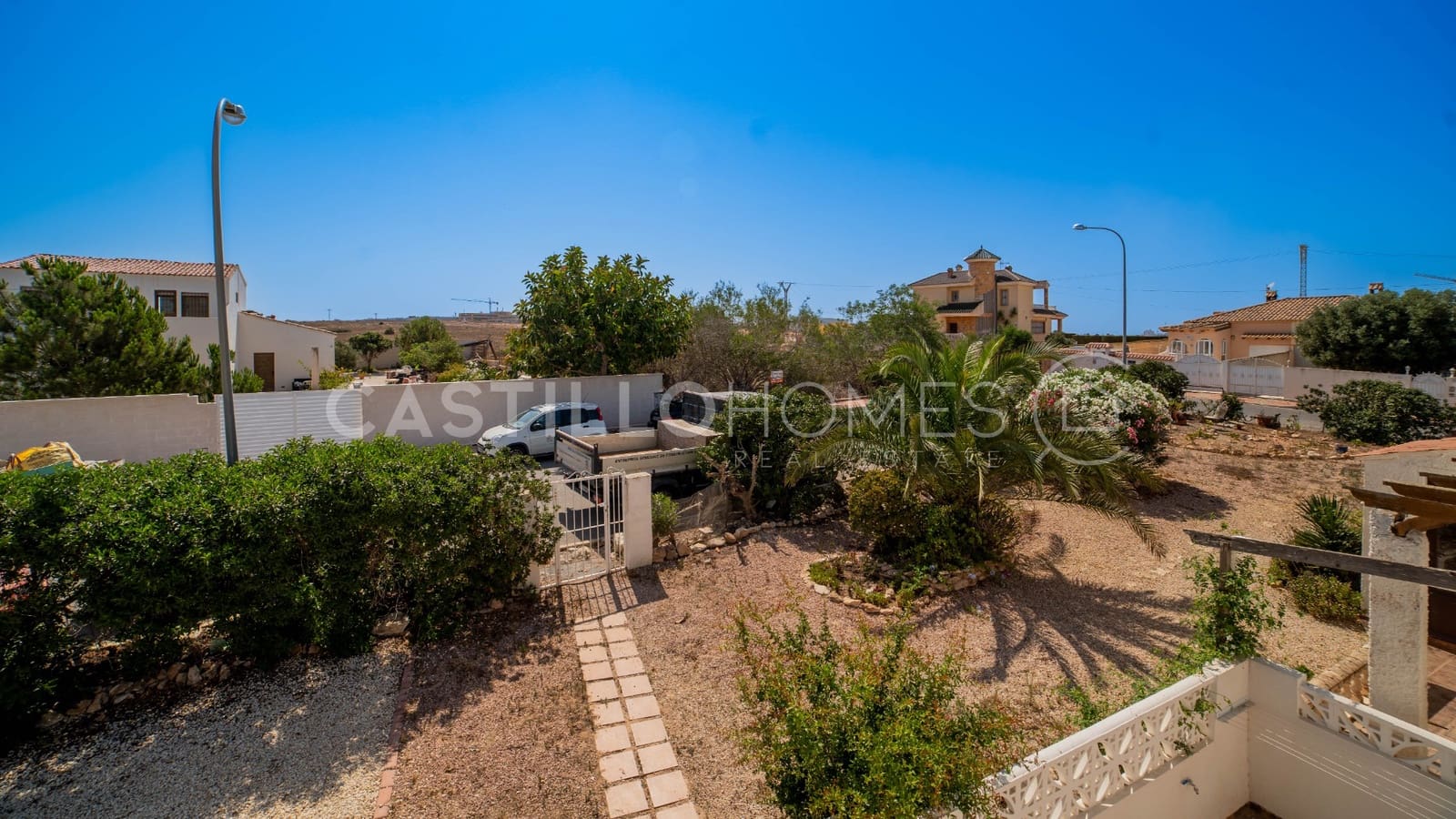 3 bedroom Townhouse for sale in Torrevieja - € 189,999 (Ref: 9106160)