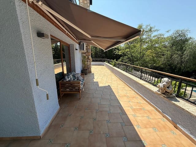 4 chambre Villa/Maison à vendre à Petrel / Petrer avec piscine - 499 995 € (Ref: 9109376)